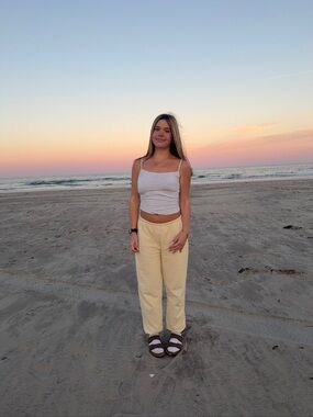 Meet your Posher, Evie